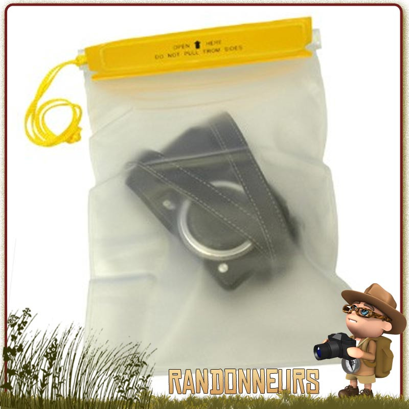 Pochette PVC Etanche Small avec lanyard tour de cou Highlander. Fermeture par velcro